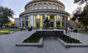 teatro dell’ opera di yerevan